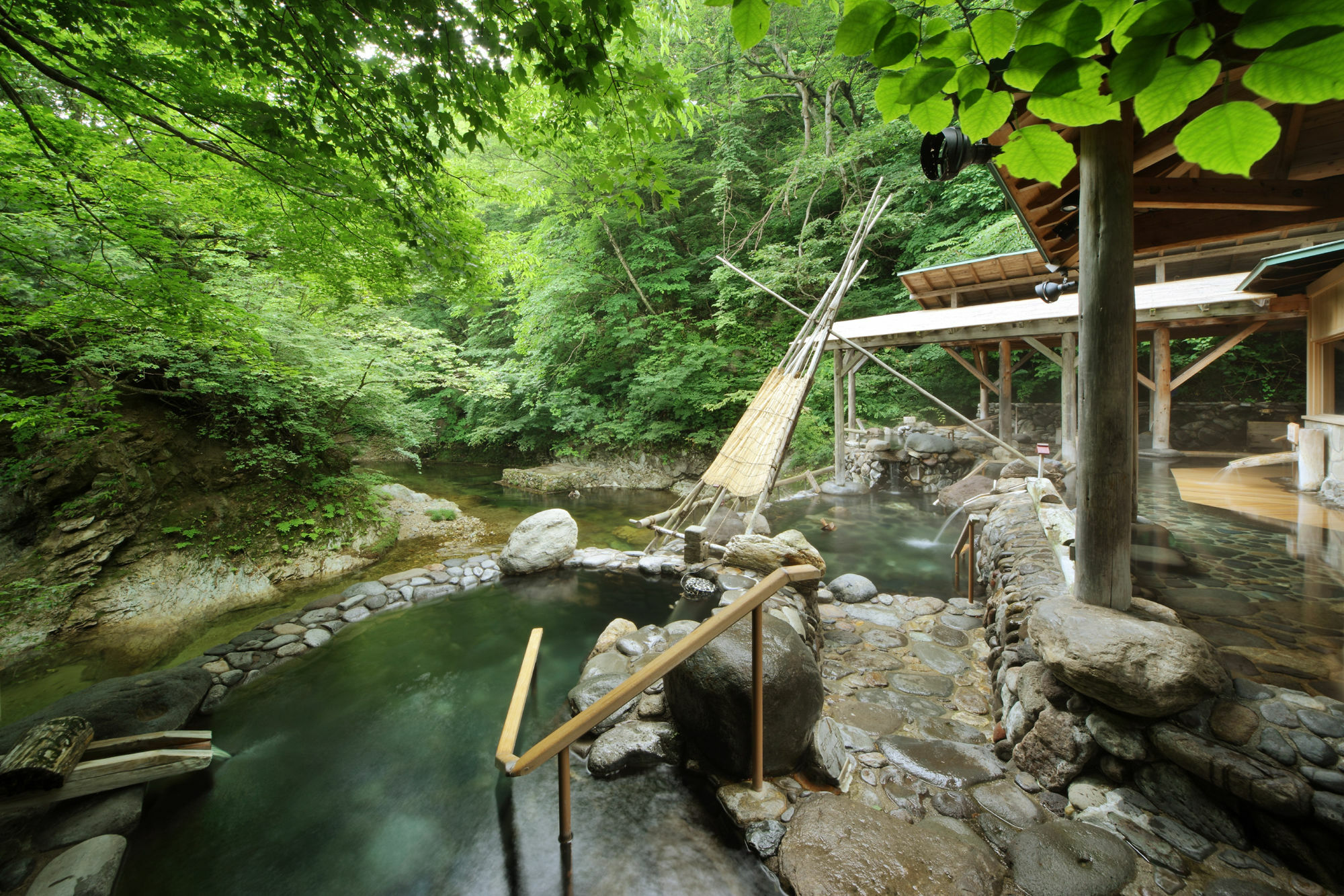 Sakunami Onsen Yuzukushi Salon Ichinobo Sendai Esterno foto